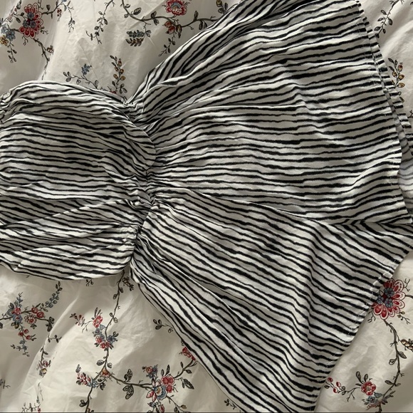 Strapless romper - Picture 2 of 3